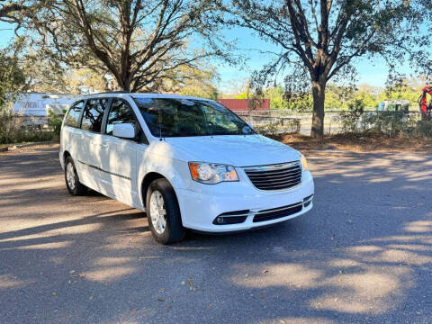 2014 Chrysler Town and Country Touring