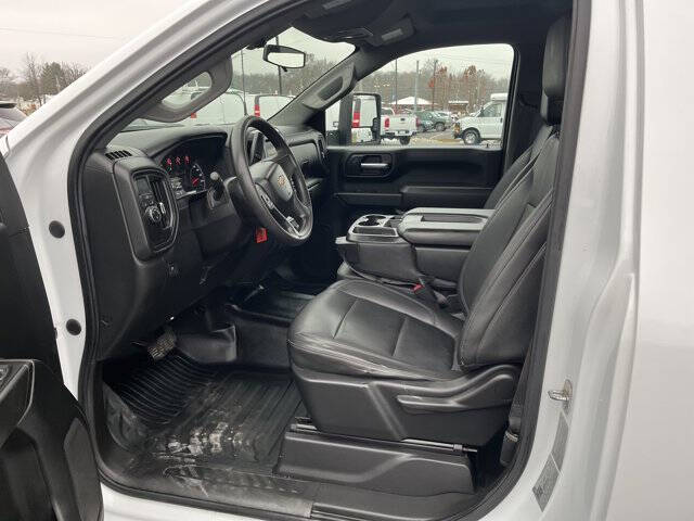 2021 Chevrolet Silverado 3500HD CC