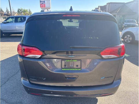 2019 Chrysler Pacifica Hybrid
