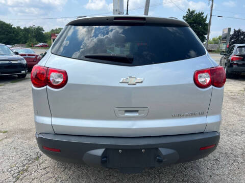 2010 Chevrolet Traverse LS