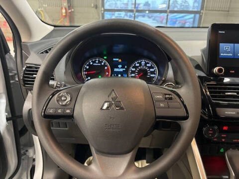 2025 Mitsubishi Eclipse Cross LE