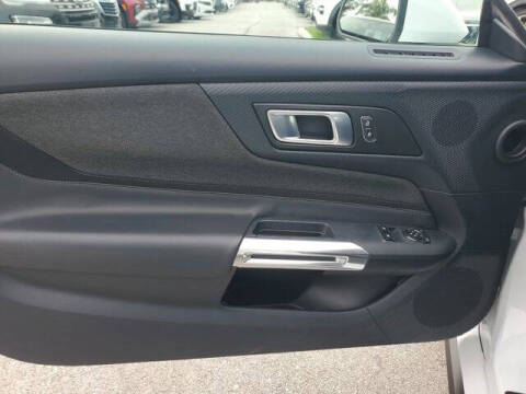 2024 Ford Mustang EcoBoost