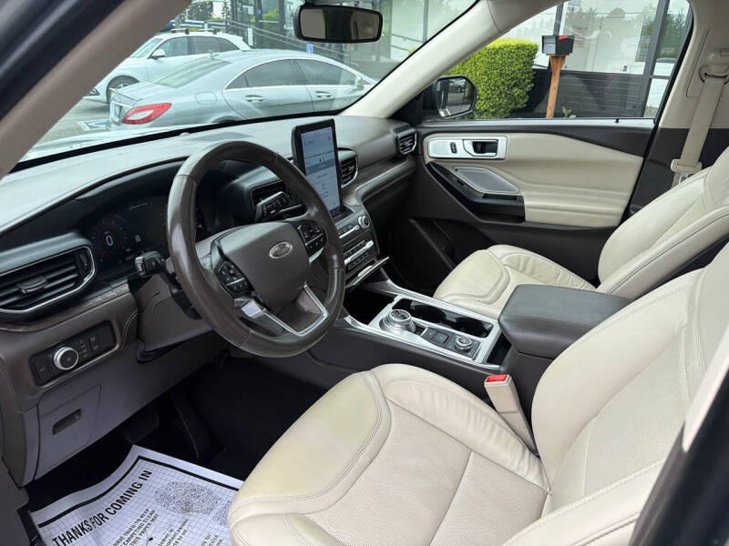2020 Ford Explorer Platinum