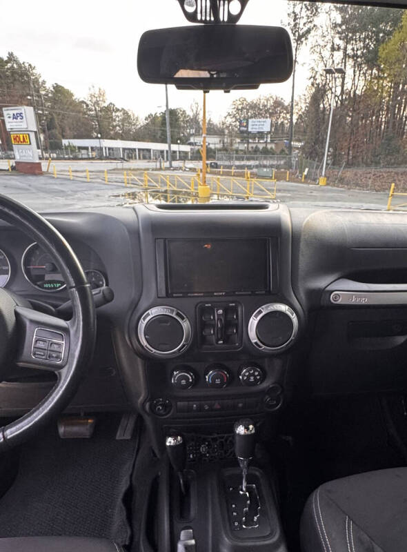 2016 Jeep Wrangler Unlimited Sahara