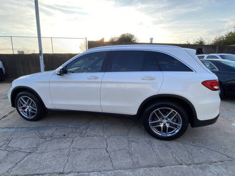 2017 Mercedes-Benz GLC GLC 300