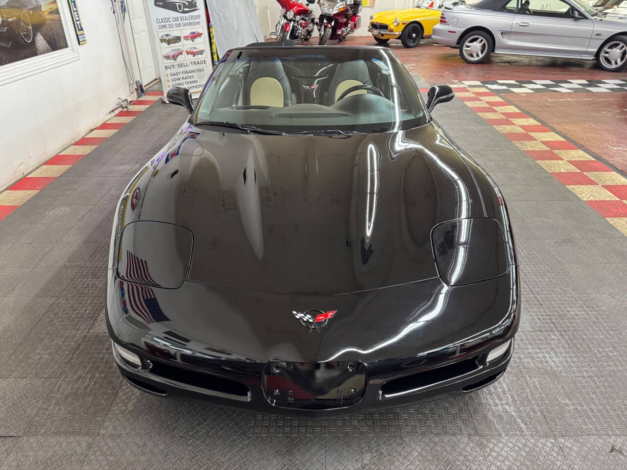 2000 Chevrolet Corvette 10