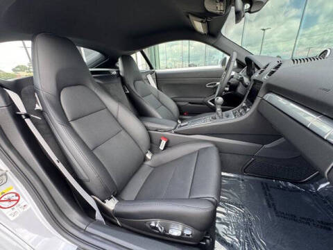 2025 Porsche 718 Cayman