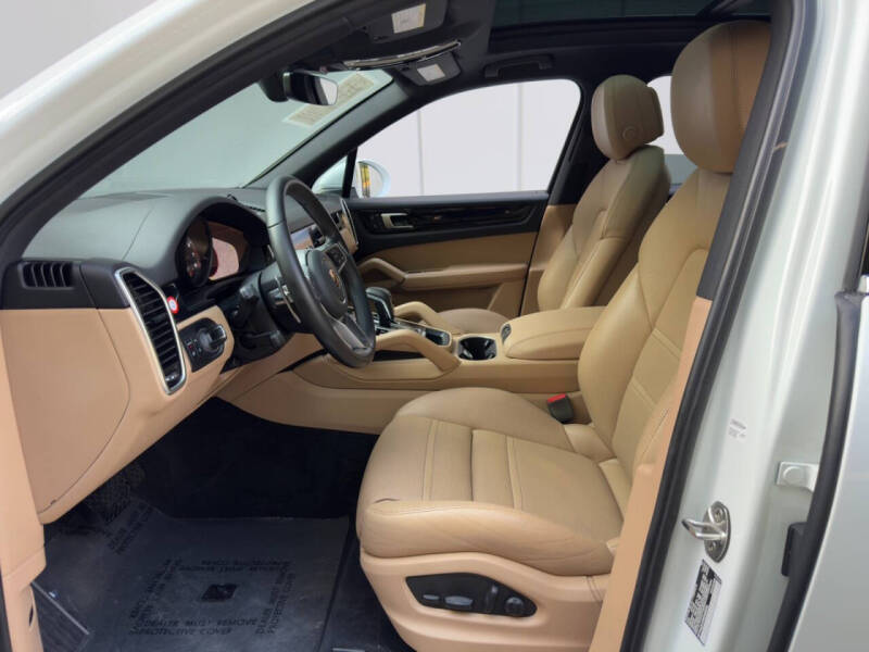 2022 Porsche Cayenne