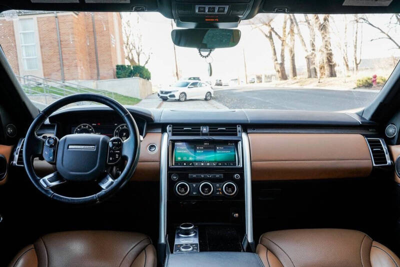 2020 Land Rover Discovery HSE Luxury