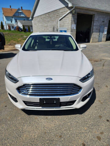 2014 Ford Fusion SE