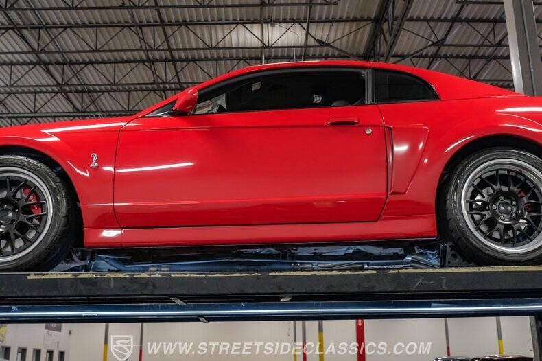 2004 Ford Mustang SVT Cobra