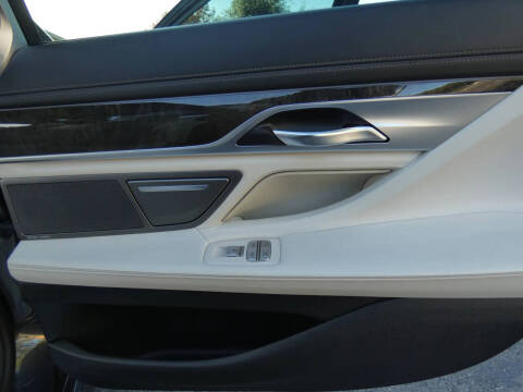 2016 BMW 7 Series 750i xDrive