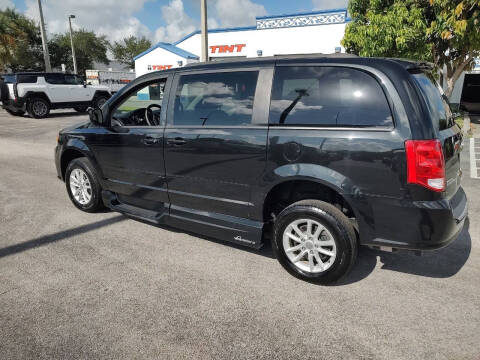 2014 Dodge Grand Caravan SXT 30th Anniversary
