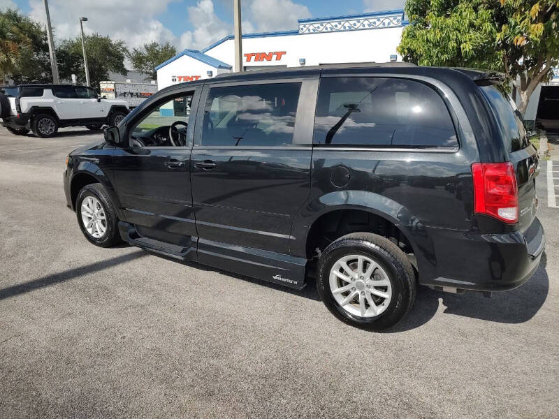 2014 Dodge Grand Caravan SXT 30th Anniversary