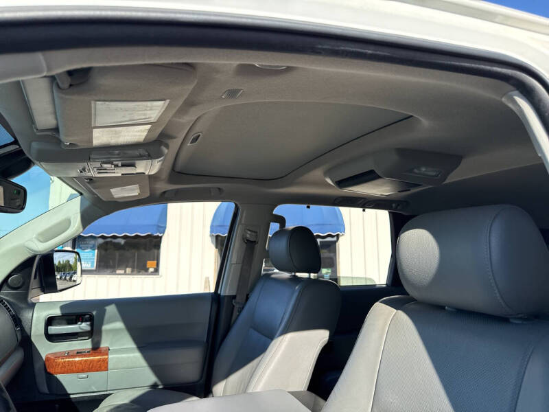 2020 Toyota Sequoia Platinum