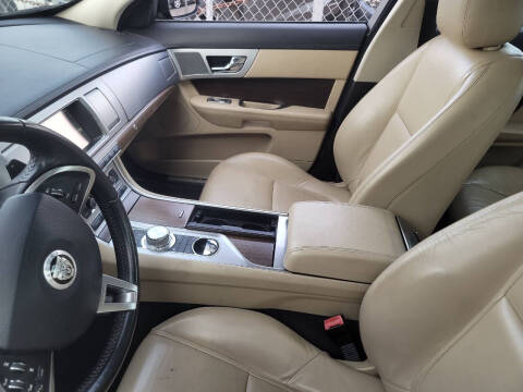 2012 Jaguar XF
