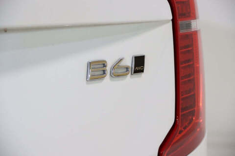 2023 Volvo XC90 B6 Ultimate Bright Theme 7P