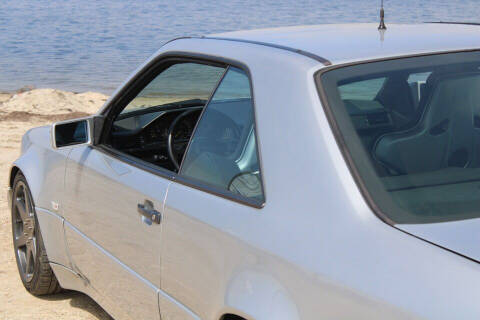 1991 Mercedes-Benz 300-Class