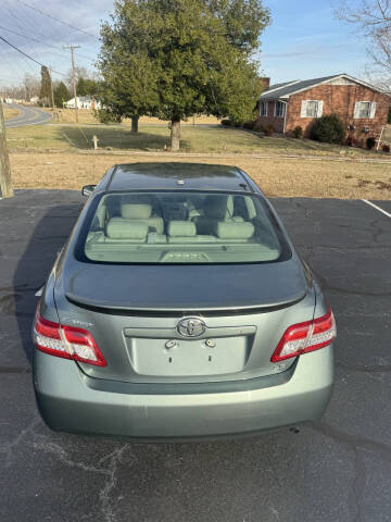 2011 Toyota Camry LE