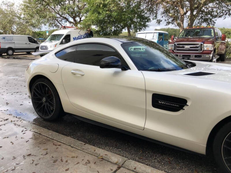 2017 Mercedes-Benz AMG GT