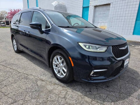 2021 Chrysler Pacifica Touring L