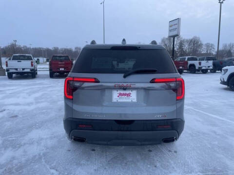 2023 GMC Acadia AT4