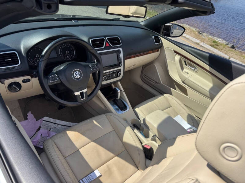 2012 Volkswagen Eos Executive SULEV