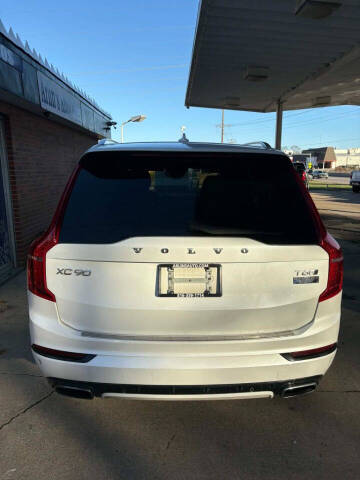 2019 Volvo XC90 T6 R-Design