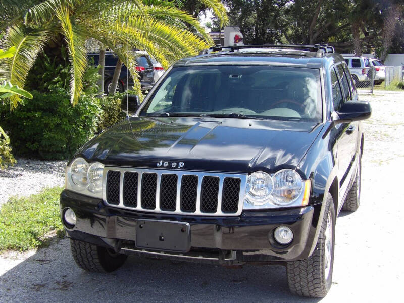 Used 2007 Jeep Grand Cherokee Overland with VIN 1J8HR68207C566288 for sale in Fort Myers, FL