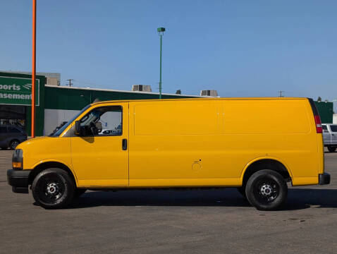 2018 GMC Savana 2500