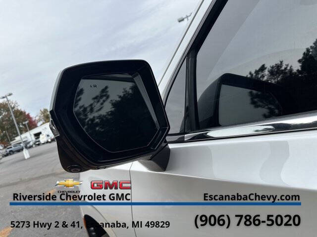 2021 Chevrolet Suburban High Country