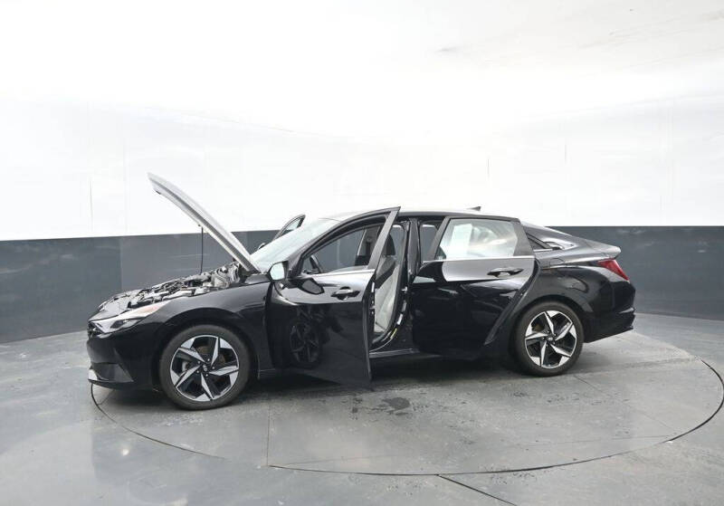 2022 Hyundai Elantra