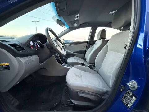 2012 Hyundai Accent GLS