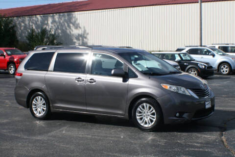 2011 Toyota Sienna for sale at Champion Motor Cars in Machesney Park IL