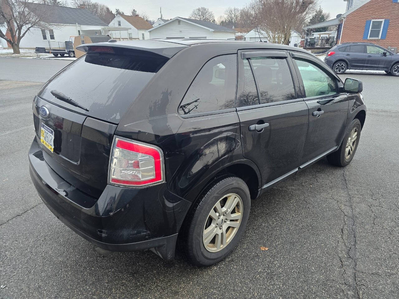 2007 Ford Edge for sale at QUEENSGATE AUTO SALES in York, PA