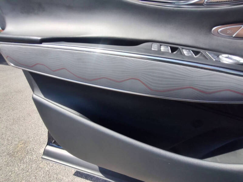 2022 Genesis GV70 2.5T Standard