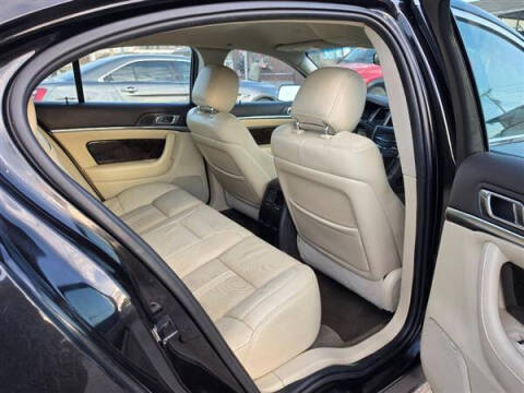 2014 Lincoln MKS