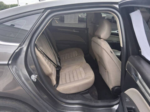 2019 Ford Fusion S