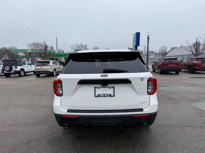 2022 Ford Explorer ST-Line