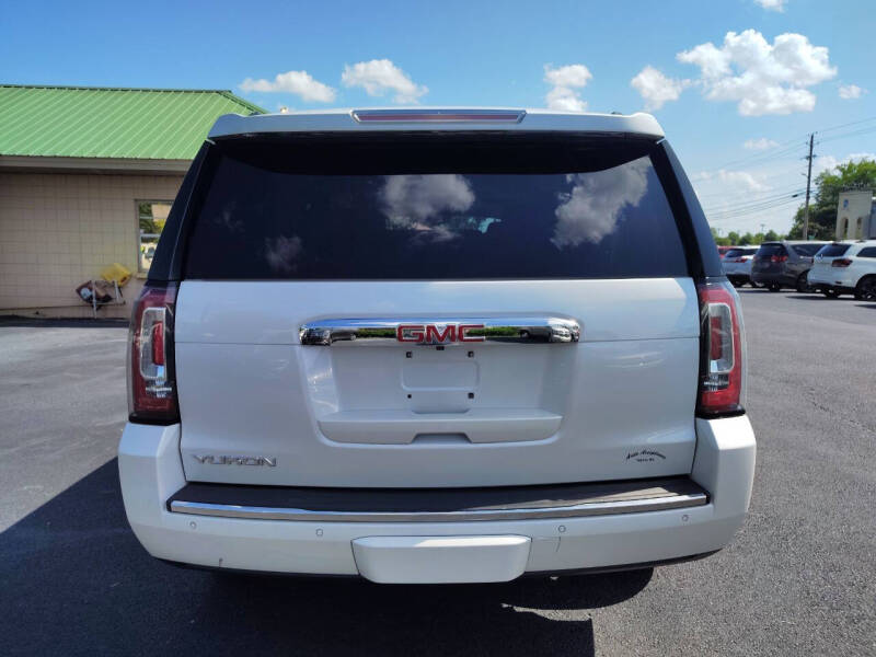 2016 GMC Yukon Denali