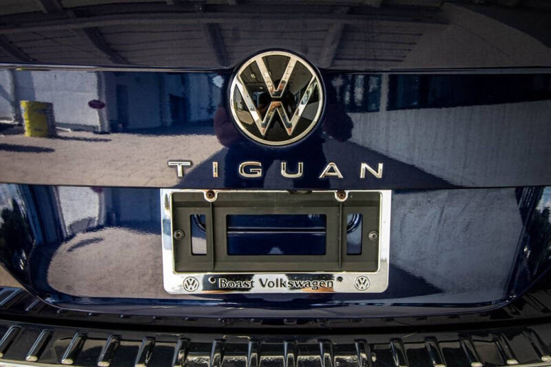 2022 Volkswagen Tiguan SE