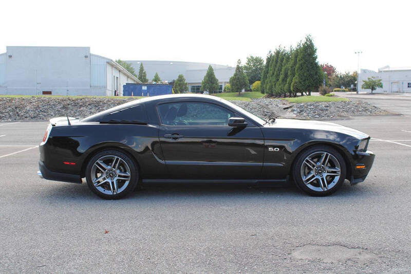 2011 Ford Mustang GT Premium
