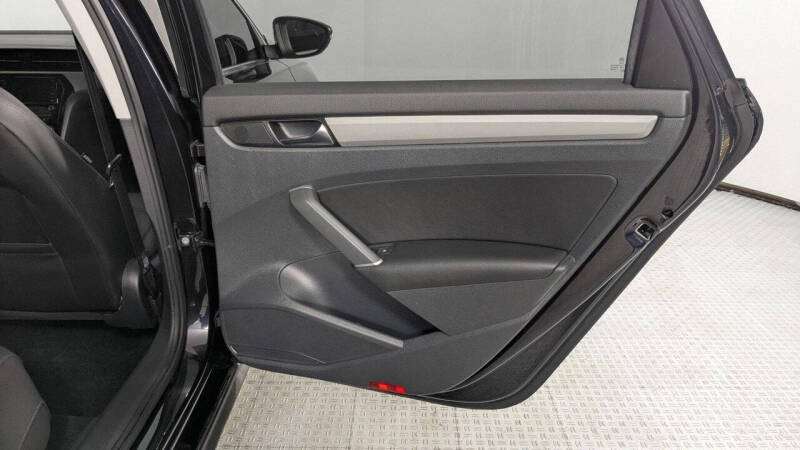 2022 Volkswagen Passat SE