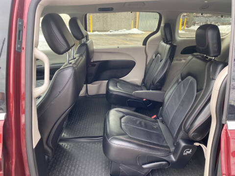 2019 Chrysler Pacifica Touring L