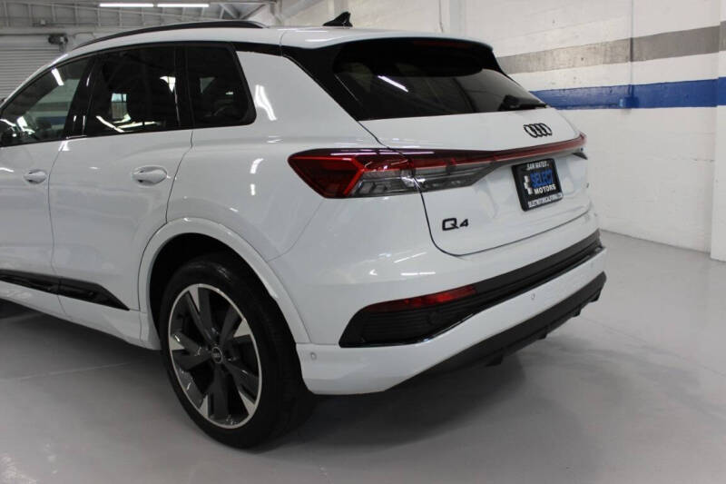2023 Audi Q4 e-tron quattro Premium Plus 50