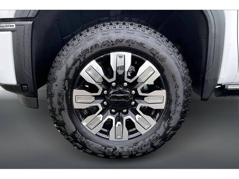 2025 GMC Sierra 3500HD