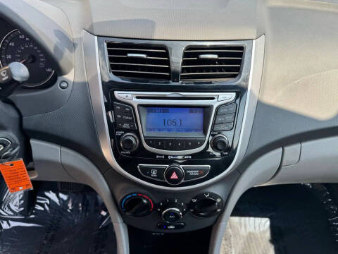 2013 Hyundai Accent GLS