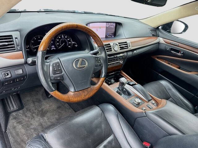 2014 Lexus LS 460