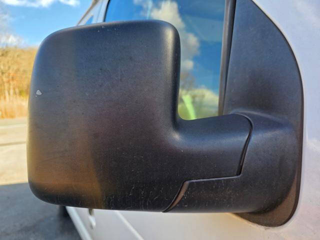 2005 Ford E-Series E-250