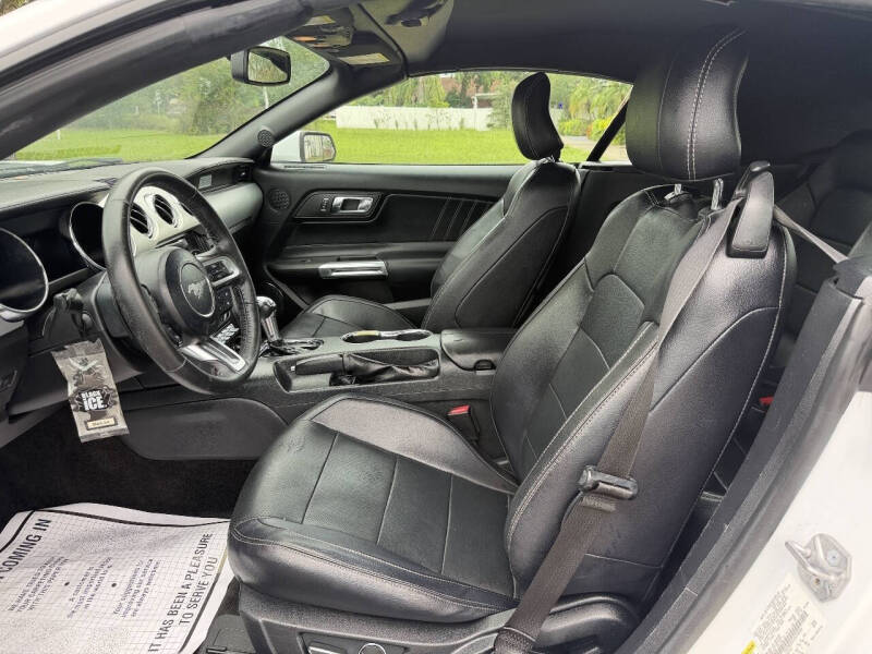 2017 Ford Mustang EcoBoost Premium